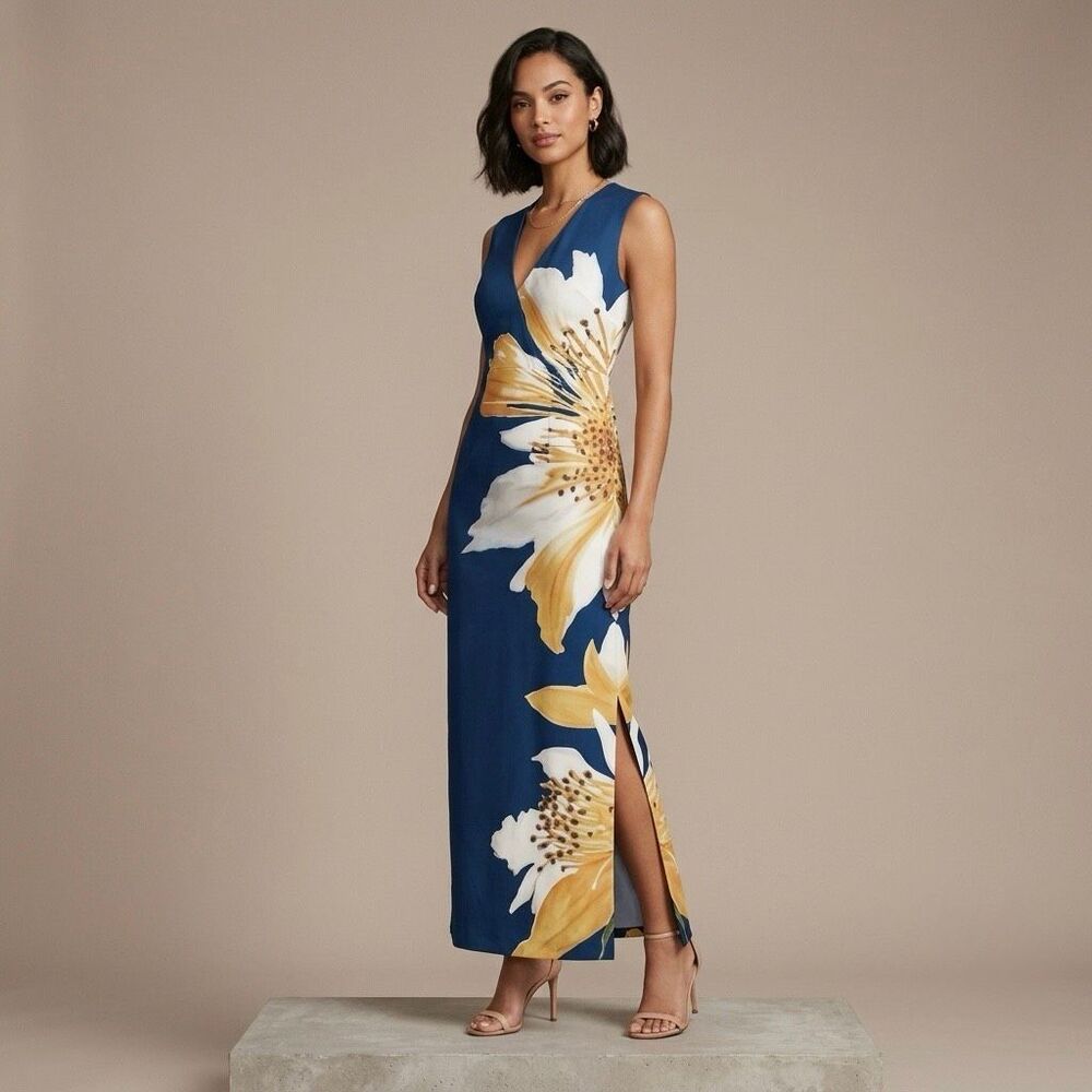 NWT Made With Love Floral Surplice V-Neck Sleeveless Midi Dress Blue Size Small